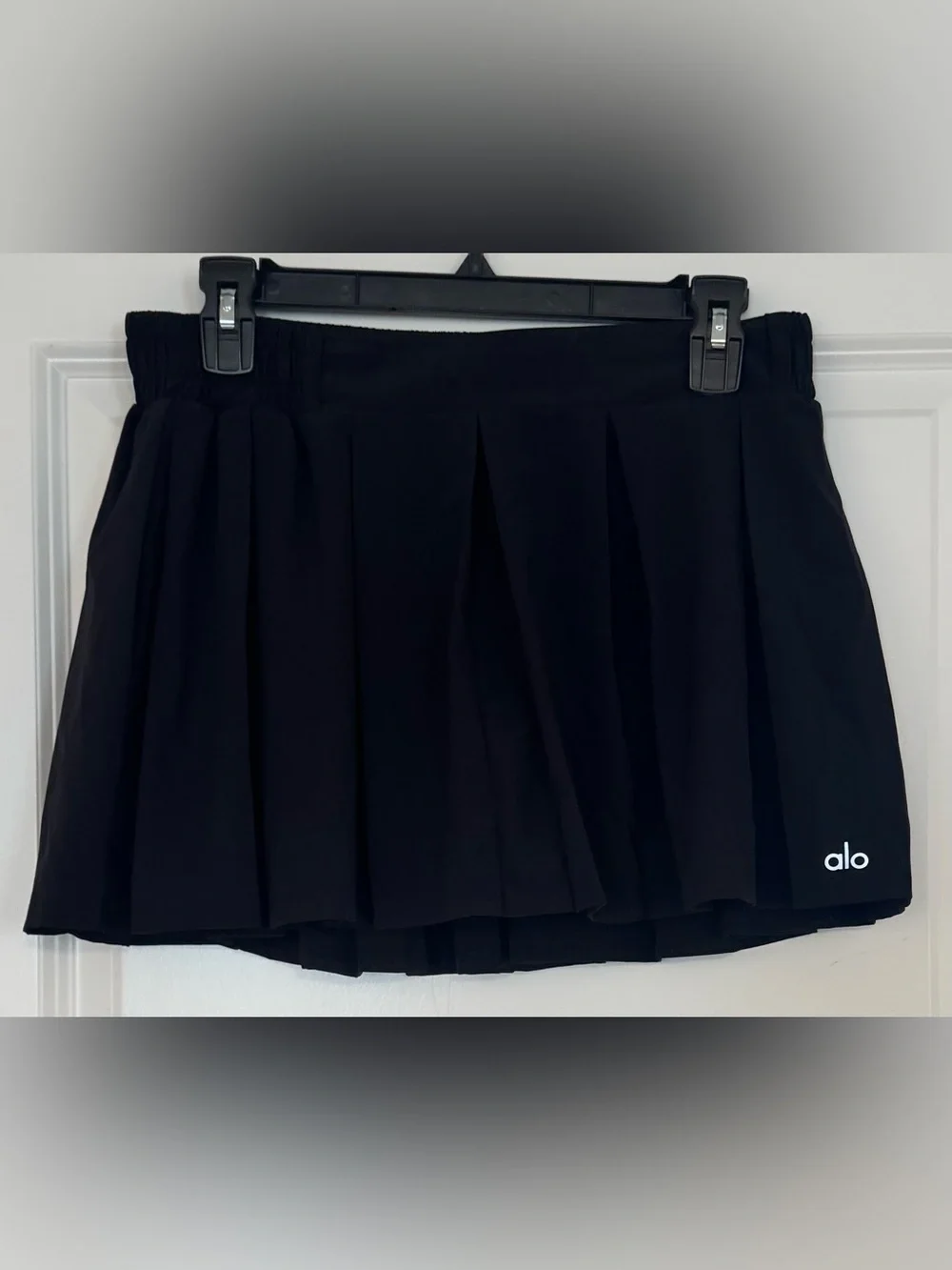 Alo Black Rally Tennis Skirt/ Size Medium